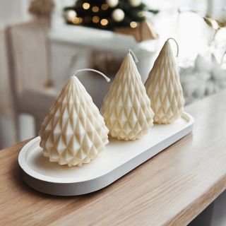 Stromečky Crystal najdete ode dneška na eshopu 🤩 Komu budou letos zdobit domov? 🥰 #soycandles #sojovasvicka #sojovyvosk...